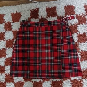 *SOLD* 90s Inspired Brandy Melville (John Galt) Plaid Mini Skirt